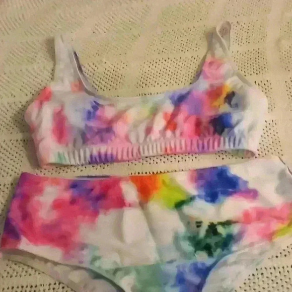 Shein Ladies Two-piece Swim Suit - Picture 1 of 5